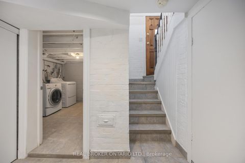 Photo 11 at 152 Pickering Street, Danforth, Toronto