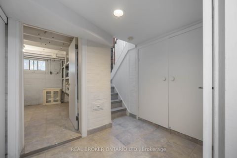 Photo 12 at 152 Pickering Street, Danforth, Toronto