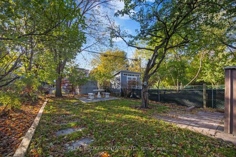 Photo 22 at 152 Pickering Street, Danforth, Toronto