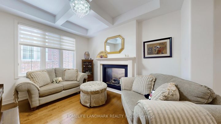 Photo 5 at 98 Fitzmaurice Drive, Patterson, Vaughan