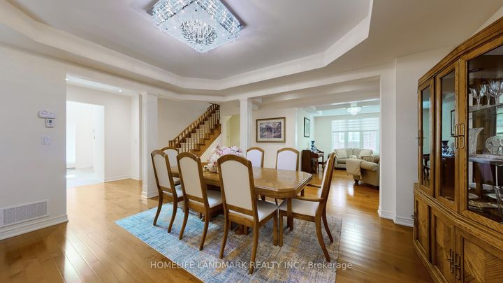 Photo 8 at 98 Fitzmaurice Drive, Patterson, Vaughan