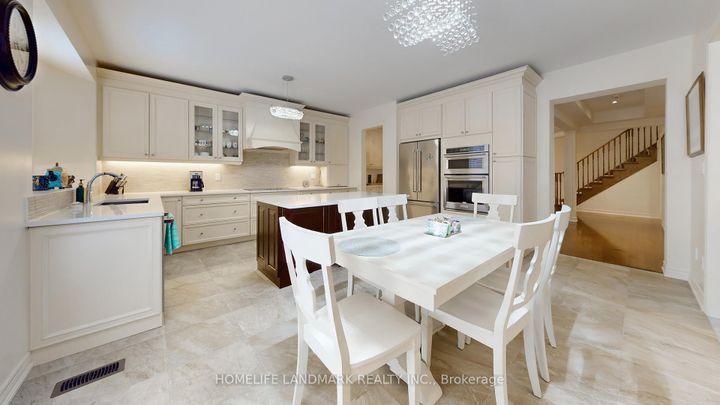 Photo 19 at 98 Fitzmaurice Drive, Patterson, Vaughan