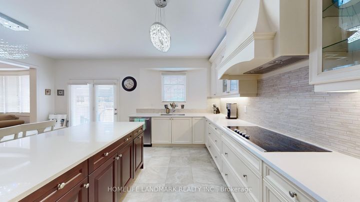 Photo 26 at 98 Fitzmaurice Drive, Patterson, Vaughan