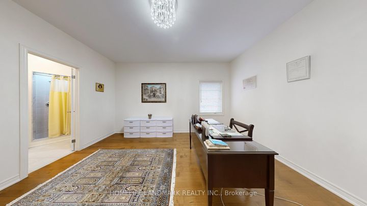 Photo 36 at 98 Fitzmaurice Drive, Patterson, Vaughan