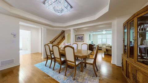 Photo 8 at 98 Fitzmaurice Drive, Patterson, Vaughan