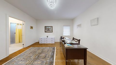 Photo 36 at 98 Fitzmaurice Drive, Patterson, Vaughan