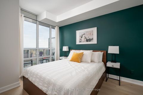 Photo 22 at 907 - 3391 Bloor Street W, City Centre West, Toronto