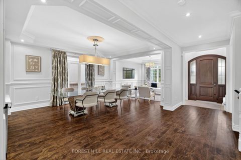 Photo 5 at 110 Cook's Mill Crescent, Patterson, Vaughan