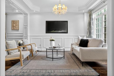 Photo 9 at 110 Cook's Mill Crescent, Patterson, Vaughan