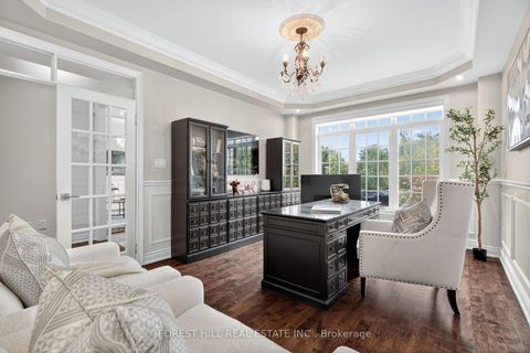 Photo 14 at 110 Cook's Mill Crescent, Patterson, Vaughan