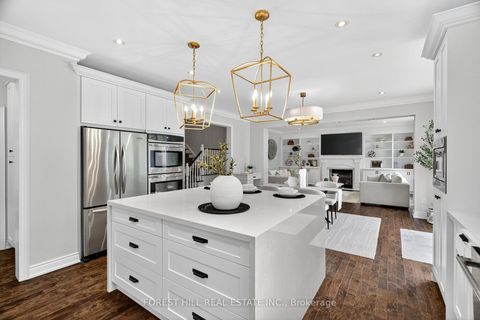 Photo 22 at 110 Cook's Mill Crescent, Patterson, Vaughan