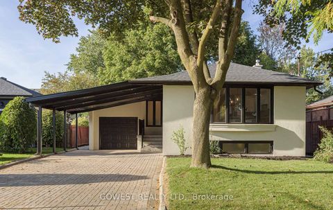 Photo 1 at 27 Hollister Road, West Deane, Toronto