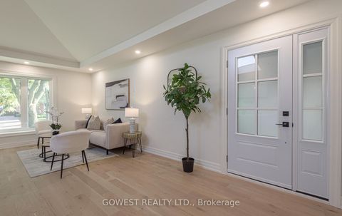 Photo 6 at 27 Hollister Road, West Deane, Toronto