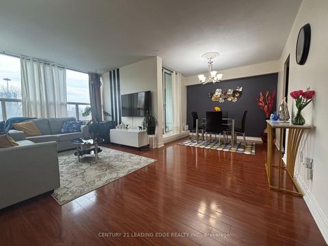 Photo 3 at 304 - 15 Vicora Linkway, Flemingdon Park, Toronto