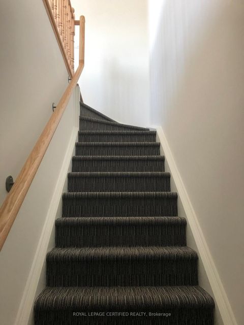 Photo 1 at 350 - 500 Kingbird Grove, Rouge E11, Toronto