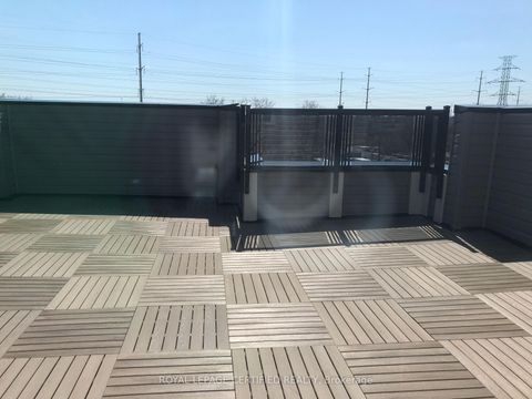 Photo 10 at 350 - 500 Kingbird Grove, Rouge E11, Toronto