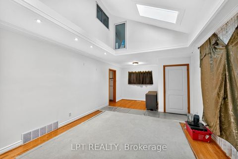 Photo 6 at 21 Knowlton Drive, Scarborough Village, Toronto