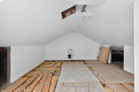 Photo 22 at 21 Knowlton Drive, Scarborough Village, Toronto