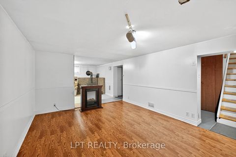 Photo 28 at 21 Knowlton Drive, Scarborough Village, Toronto