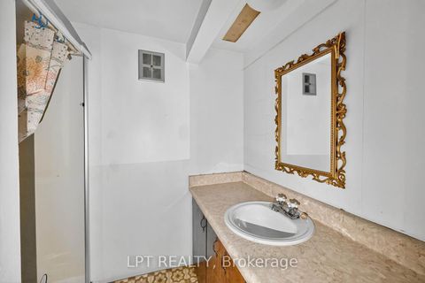 Photo 30 at 21 Knowlton Drive, Scarborough Village, Toronto