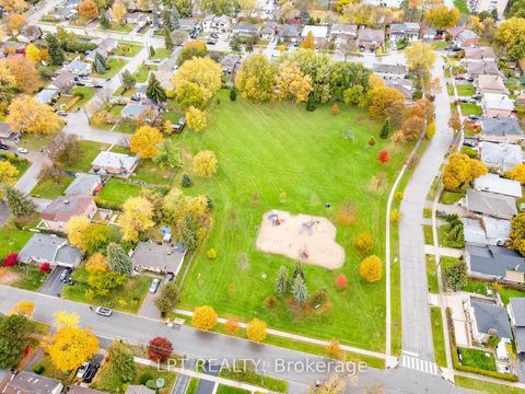 Photo 43 at 21 Knowlton Drive, Scarborough Village, Toronto