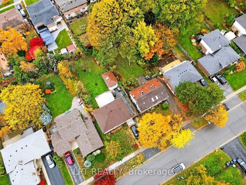 Photo 46 at 21 Knowlton Drive, Scarborough Village, Toronto