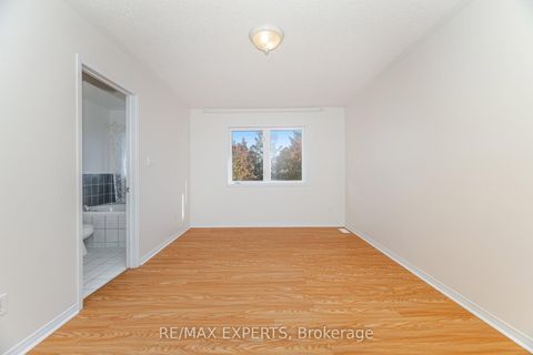 Photo 21 at 9 Marathon Avenue, Patterson, Vaughan