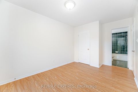 Photo 29 at 9 Marathon Avenue, Patterson, Vaughan