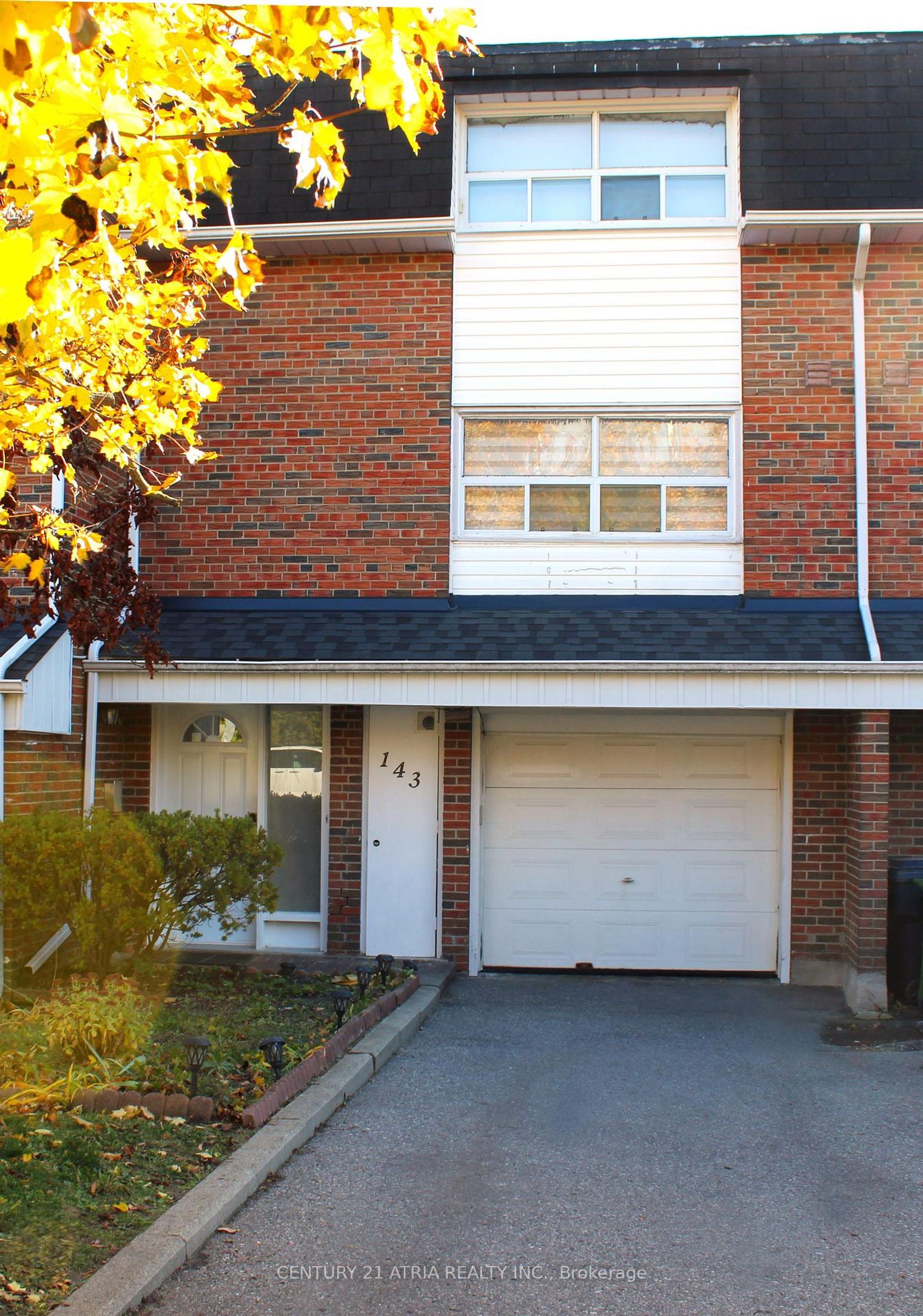 143 Purpledusk Trail, Morningside, Toronto 