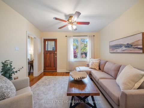 Photo 2 at 5 Northview Avenue, Cliffside, Toronto