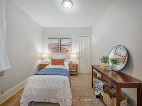 Photo 10 at 5 Northview Avenue, Cliffside, Toronto