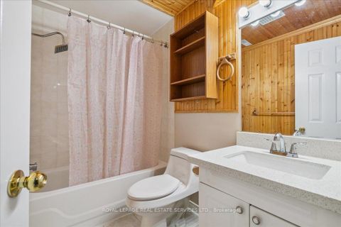 Photo 44 at 2365 Grand Ravine Drive, RO River Oaks, Oakville