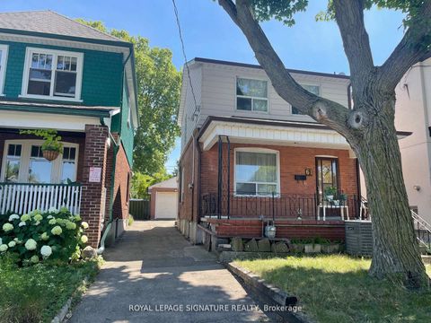 Photo 6 at 61 Belvidere Avenue, Oakwood Village, Toronto