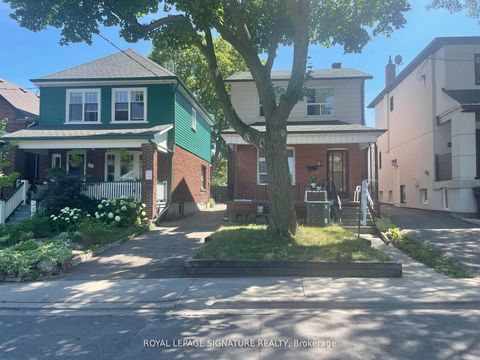 Photo 11 at 61 Belvidere Avenue, Oakwood Village, Toronto