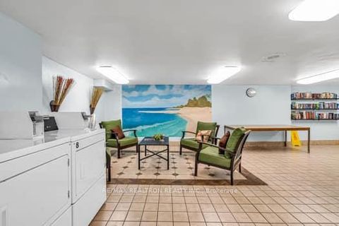 Photo 16 at 1004 - 44 Longbourne Drive, Richview, Toronto