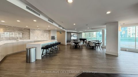 Photo 40 at 310 - 10 Yonge Street, Waterfront Communities C1, Toronto