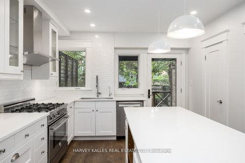 Photo 10 at 211 Cottingham Street, Casa Loma, Toronto