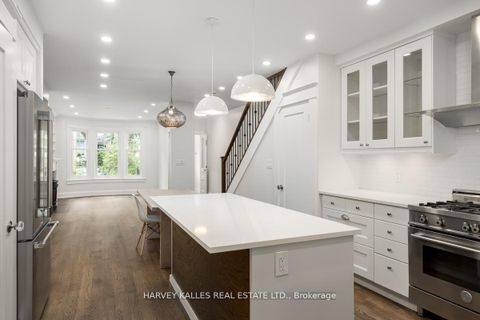 Photo 13 at 211 Cottingham Street, Casa Loma, Toronto