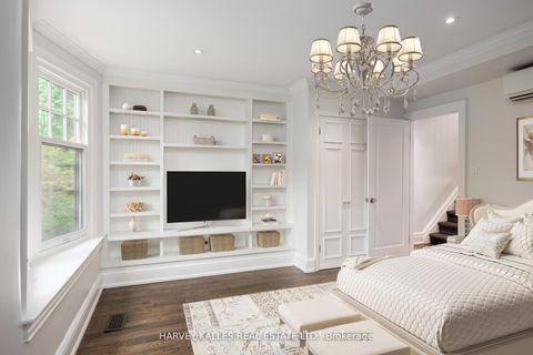 Photo 17 at 211 Cottingham Street, Casa Loma, Toronto