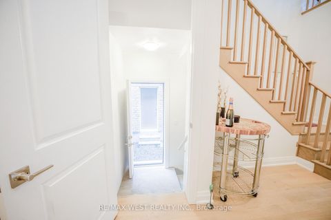 Photo 21 at 3 Speciosa Street, Oak Ridges, Richmond Hill