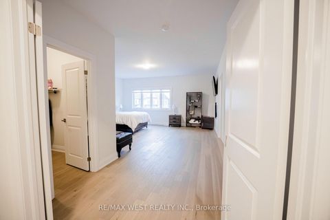 Photo 27 at 3 Speciosa Street, Oak Ridges, Richmond Hill