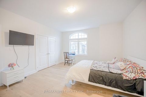 Photo 34 at 3 Speciosa Street, Oak Ridges, Richmond Hill