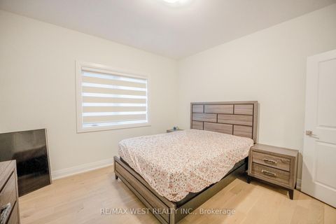 Photo 37 at 3 Speciosa Street, Oak Ridges, Richmond Hill