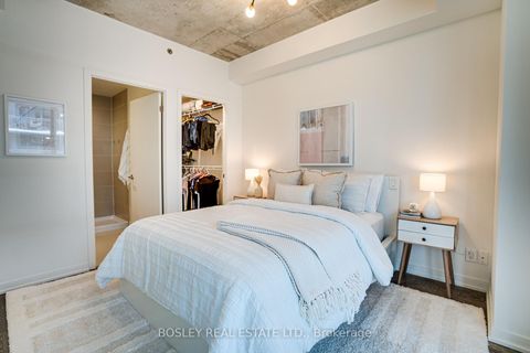 Photo 17 at 403 - 8 Gladstone Avenue, Little Portugal, Toronto