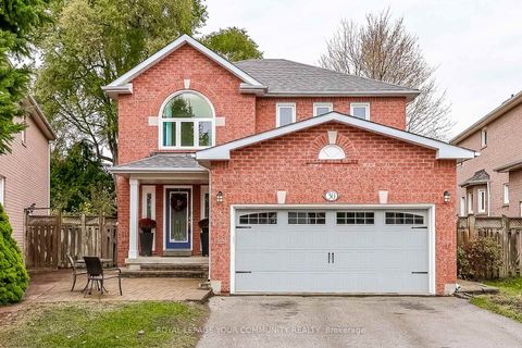 Photo 0 at 30 Crimson Court, North Richvale, Richmond Hill