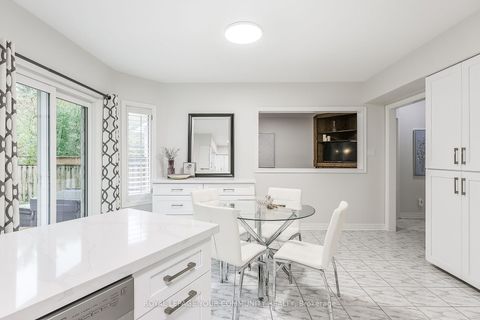 Photo 15 at 30 Crimson Court, North Richvale, Richmond Hill