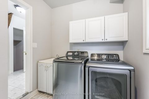 Photo 17 at 30 Crimson Court, North Richvale, Richmond Hill
