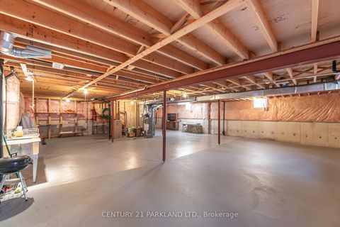 Photo 28 at 101 Cachet Hill Crescent, Sonoma Heights, Vaughan