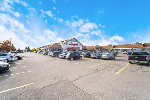 Photo 33 at 101 Cachet Hill Crescent, Sonoma Heights, Vaughan