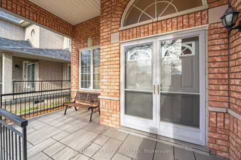 Photo 35 at 101 Cachet Hill Crescent, Sonoma Heights, Vaughan